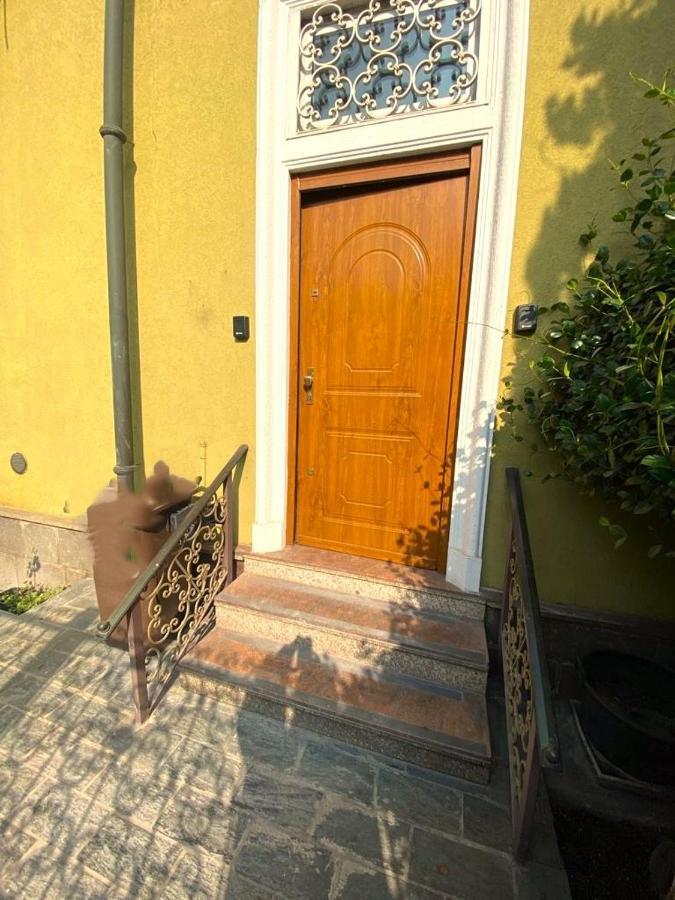 Apartment In Villa Milano Exterior foto